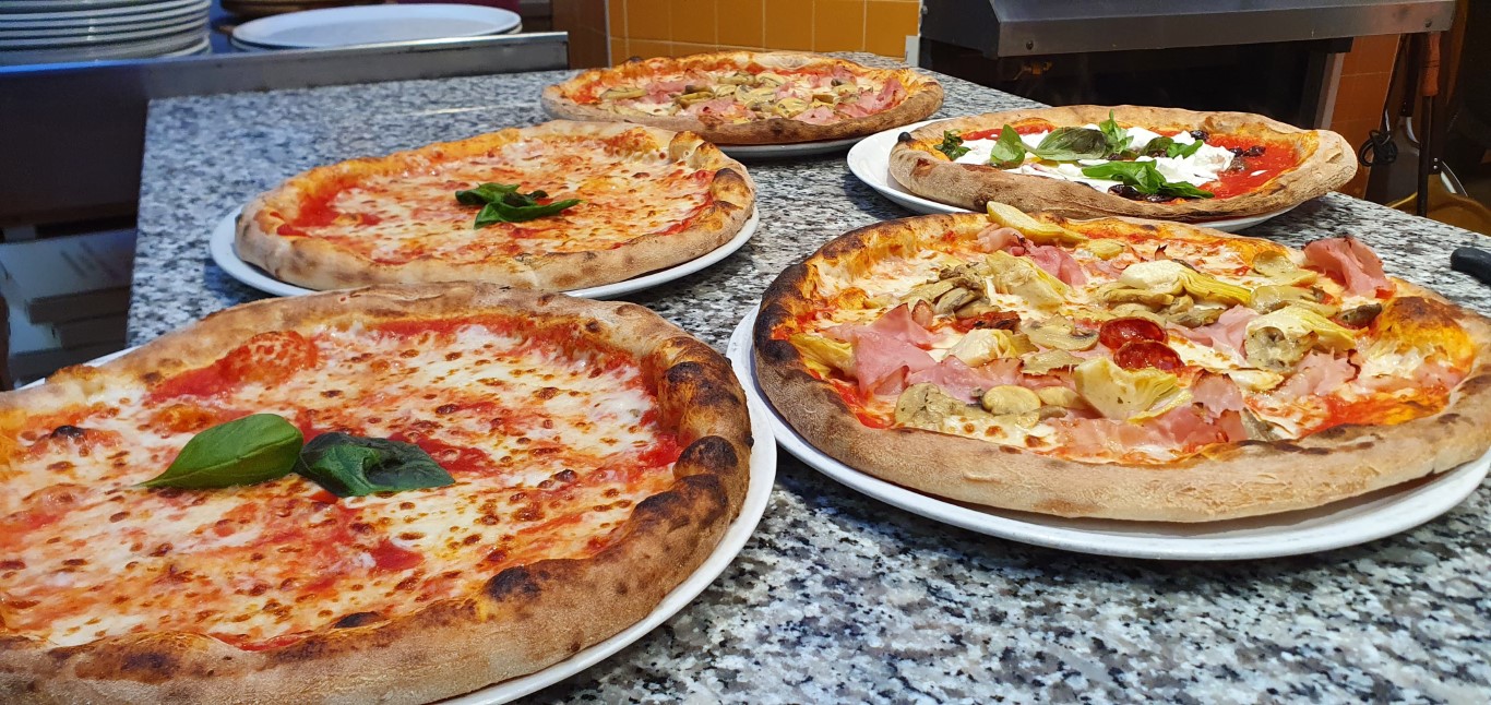 Pizza San Daniele e Burrata
